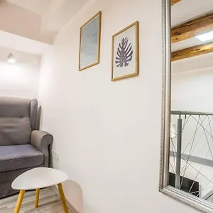 Apartma N'poznam Tobacna Lubiana