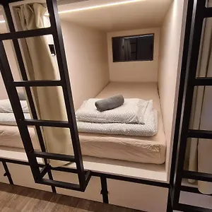 Cabin Hostel Lubiana